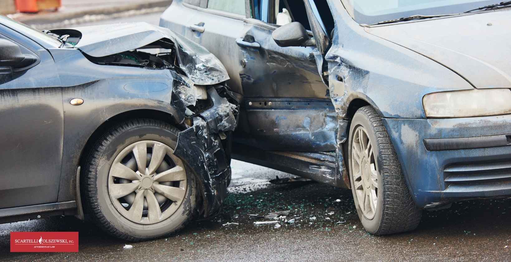 Four children among six taken to hospital after route 447